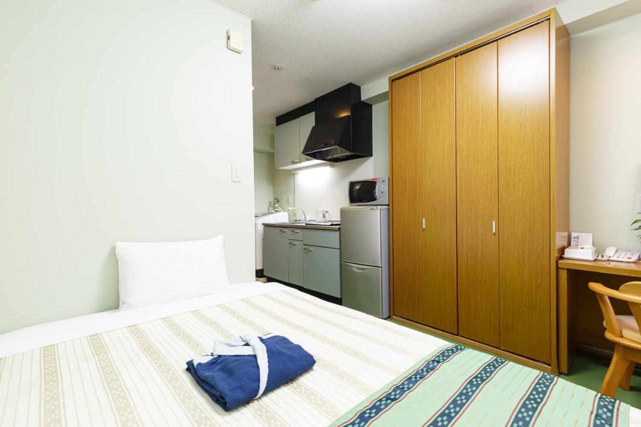 Hotel Peace Land Kume Naha Buitenkant foto