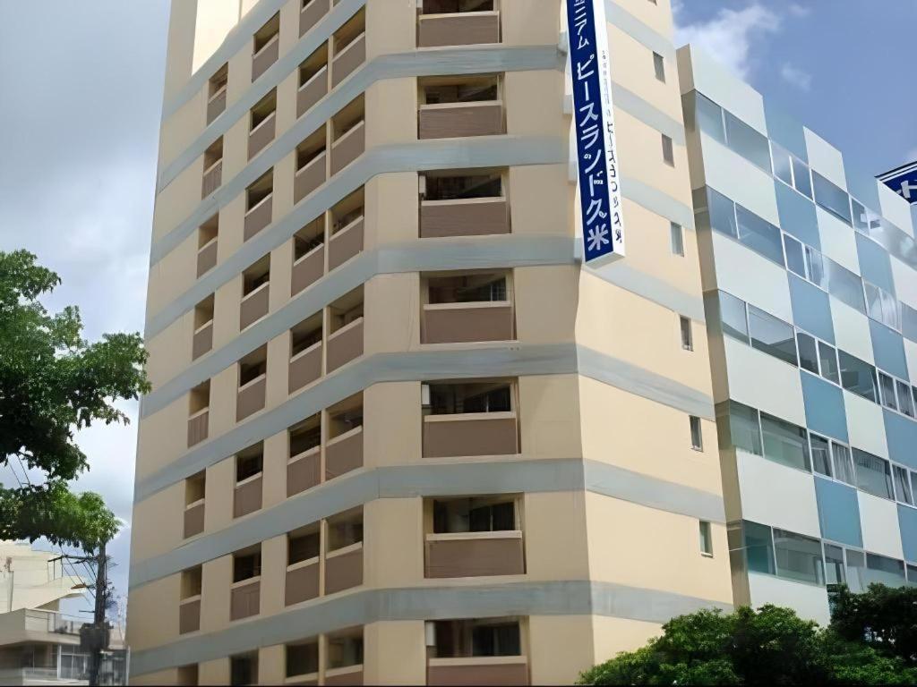 Hotel Peace Land Kume Naha Buitenkant foto